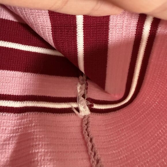 Lulu's Crop Top Women's Small Pink Striped Ribbed Stretch Pull On - Picture 4 of 6